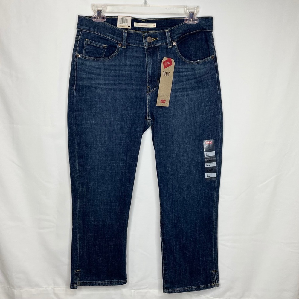 Levis Classic Capris Dark Navy Jean 8 NWT